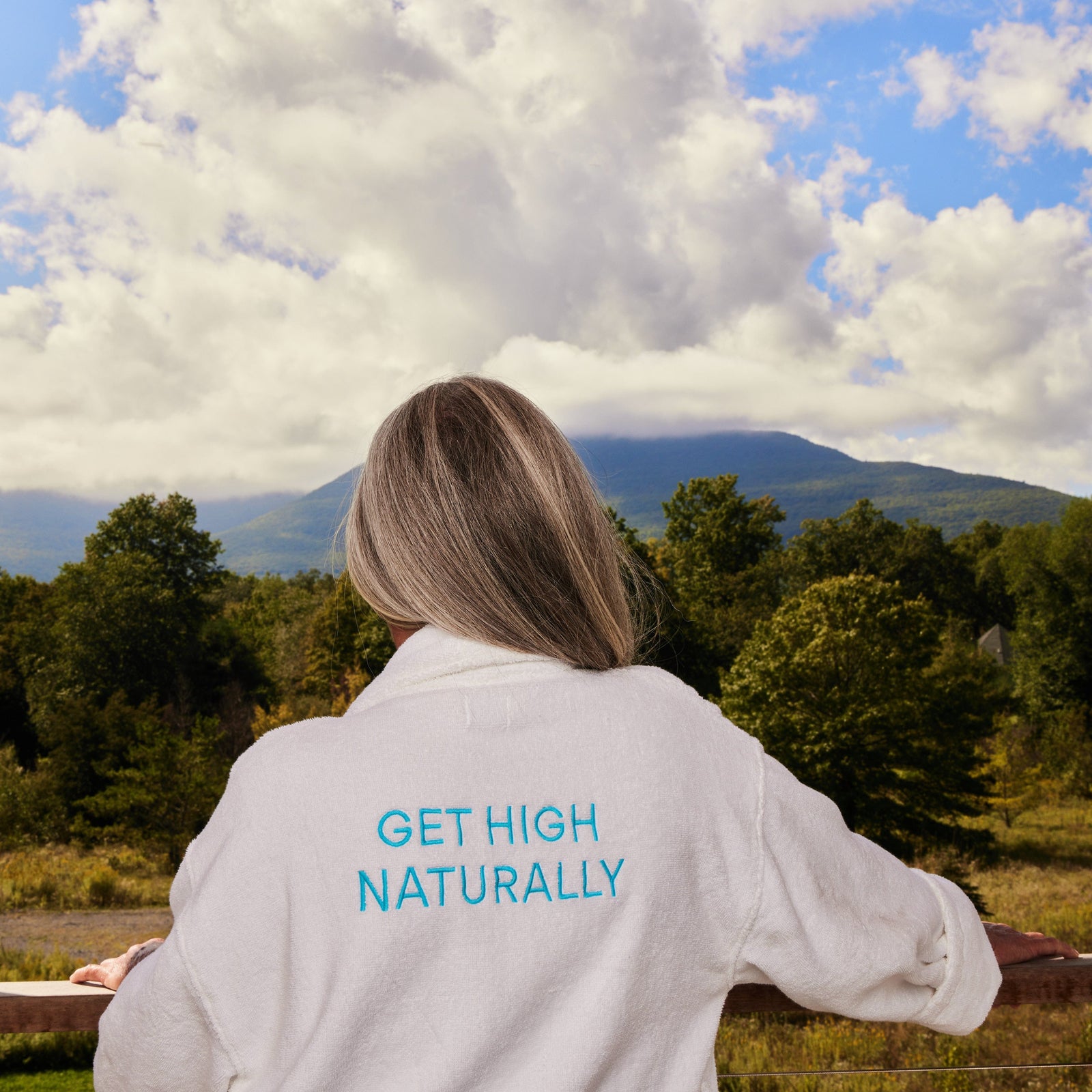 HigherDOSE Tools & Accessories White 100% Organic Cotton Bath Robe