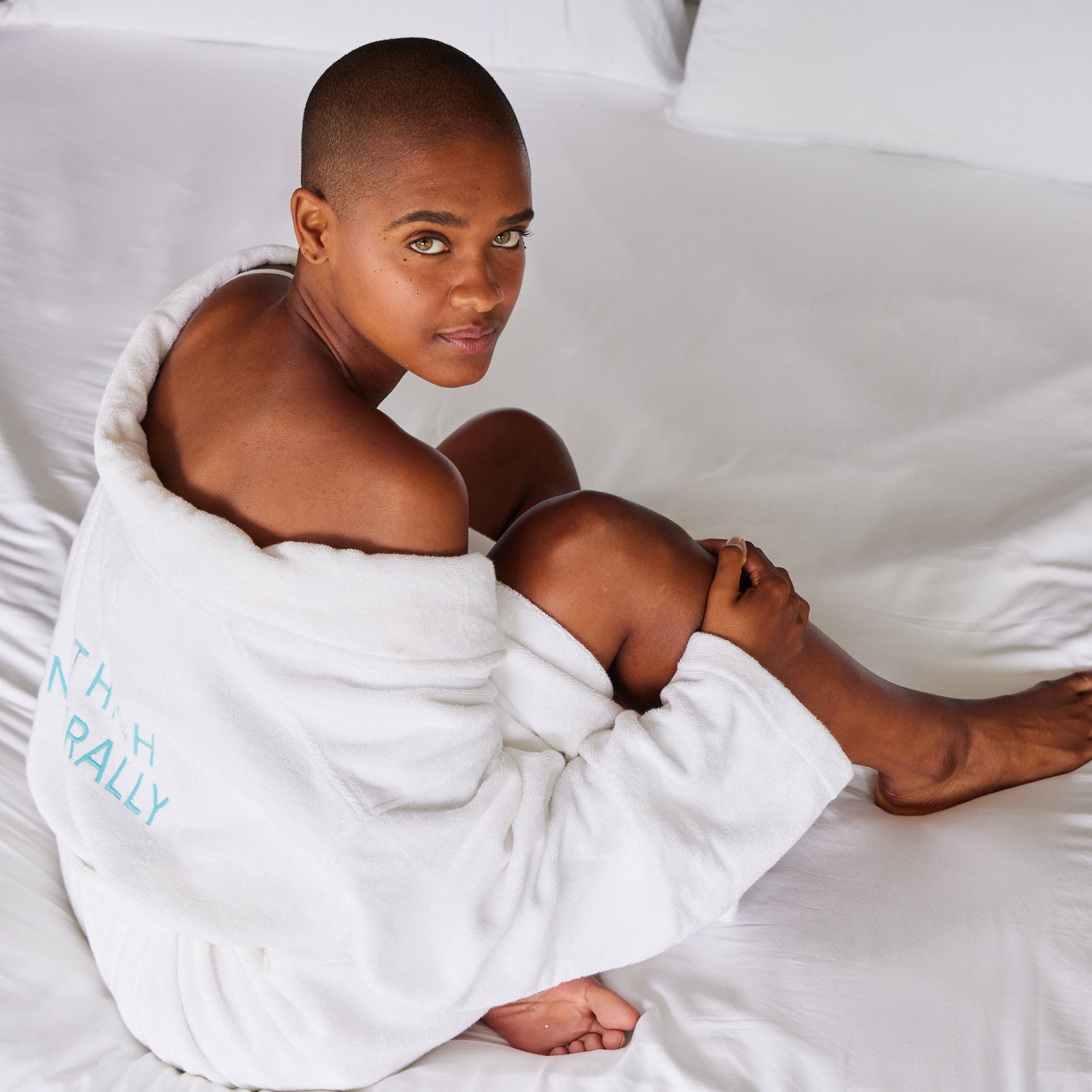 HigherDOSE Tools & Accessories White 100% Organic Cotton Bath Robe