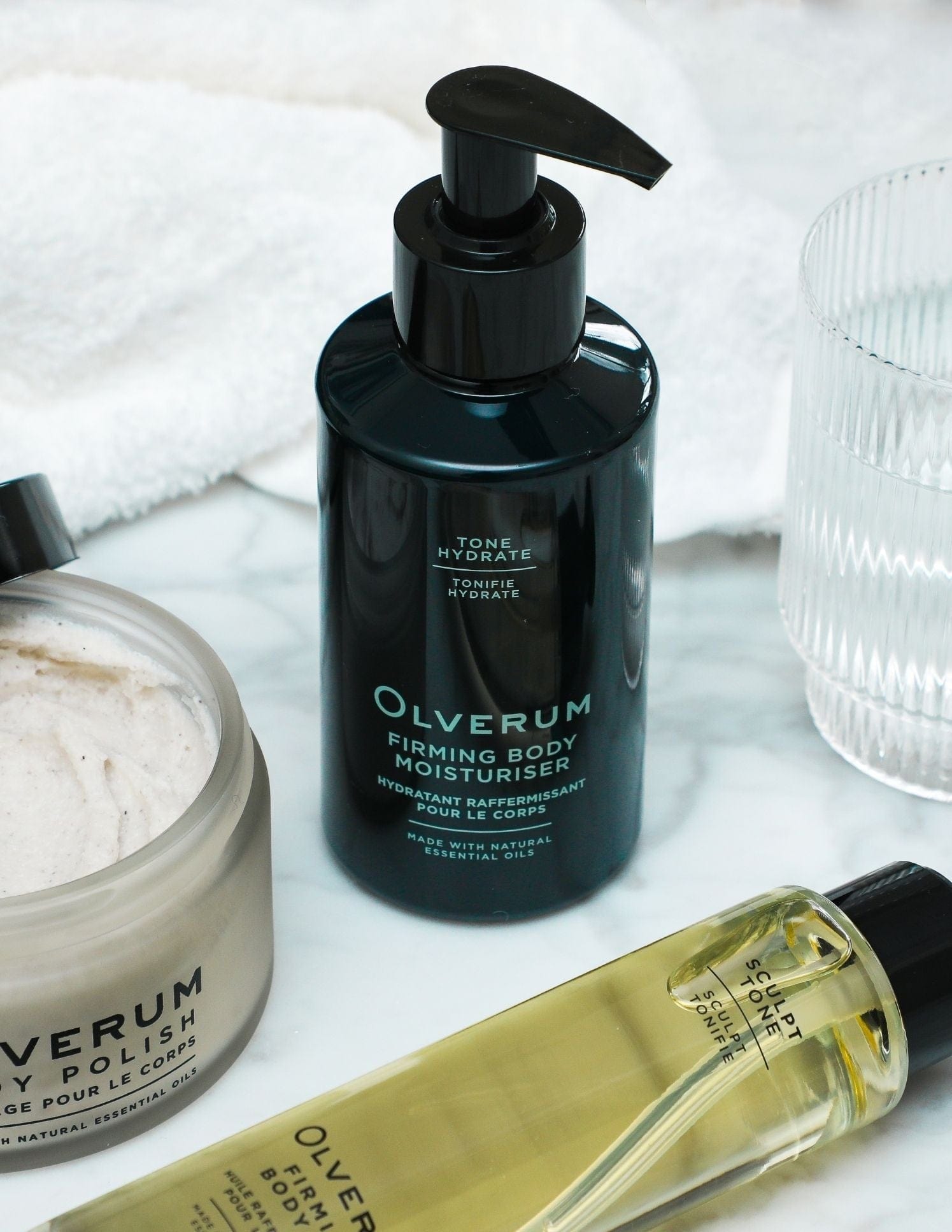 Experience firmer, smooth skin with Olverum Firming Moisturiser. Nourishes and hydrates with velvet texture. Perfect for rejuvenation and elasticity.