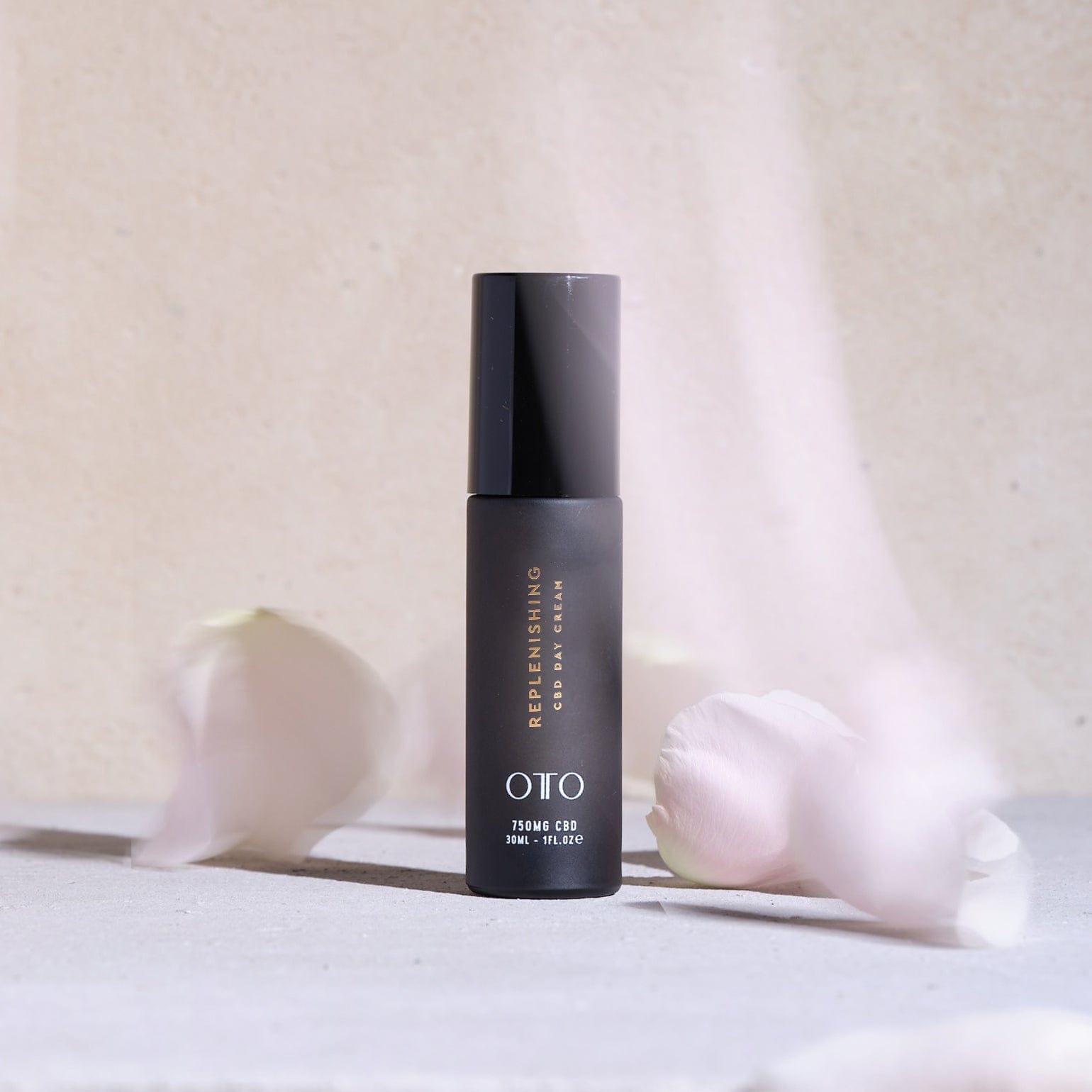 CBD Day Cream - Hydrated Skin | Nourishes & Protects in sleek black 30ml bottle with 750mg CBD by OTO. Ideal for anti-aging and daily hydration.