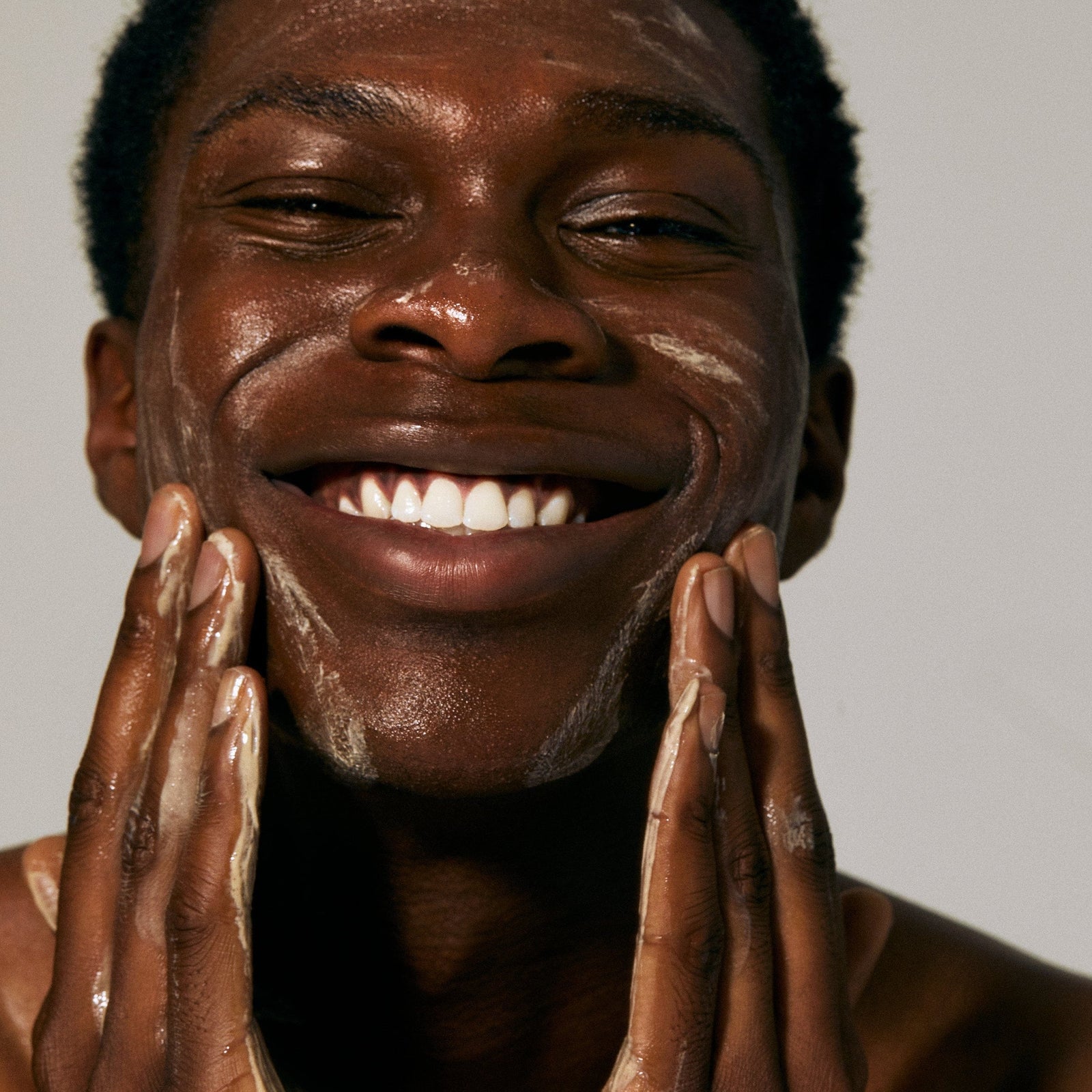 Qasil Cleanser by S’Able Labs in a sleek grey 150ml tube. Sulfate-free brightening facial cleanser for nourishing and clarifying skin care routine.