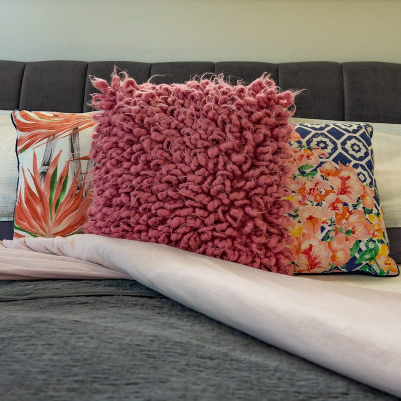 Experience restorative sleep with our Grounding Fitted Sheet Earthing Kit, made from cotton and silver. Improve mood, reduce stress, and recharge naturally.