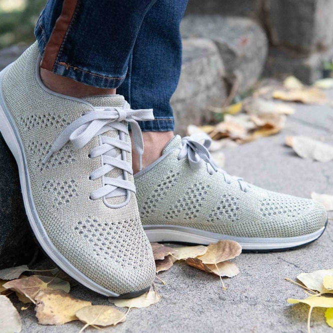 Experience wellness with Harmony 783 Earthing Footwear. Features Groundworks® technology, silver-stitched footbed, and breathable knit for style and comfort.