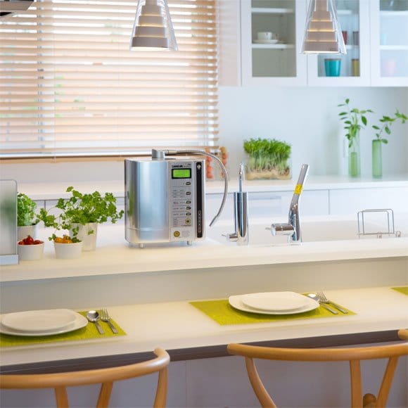 Transform water with the SD501 Platinum advanced ionizer. Elegant design for your kitchen, provides hydration and enhances wellness. Discover more today.