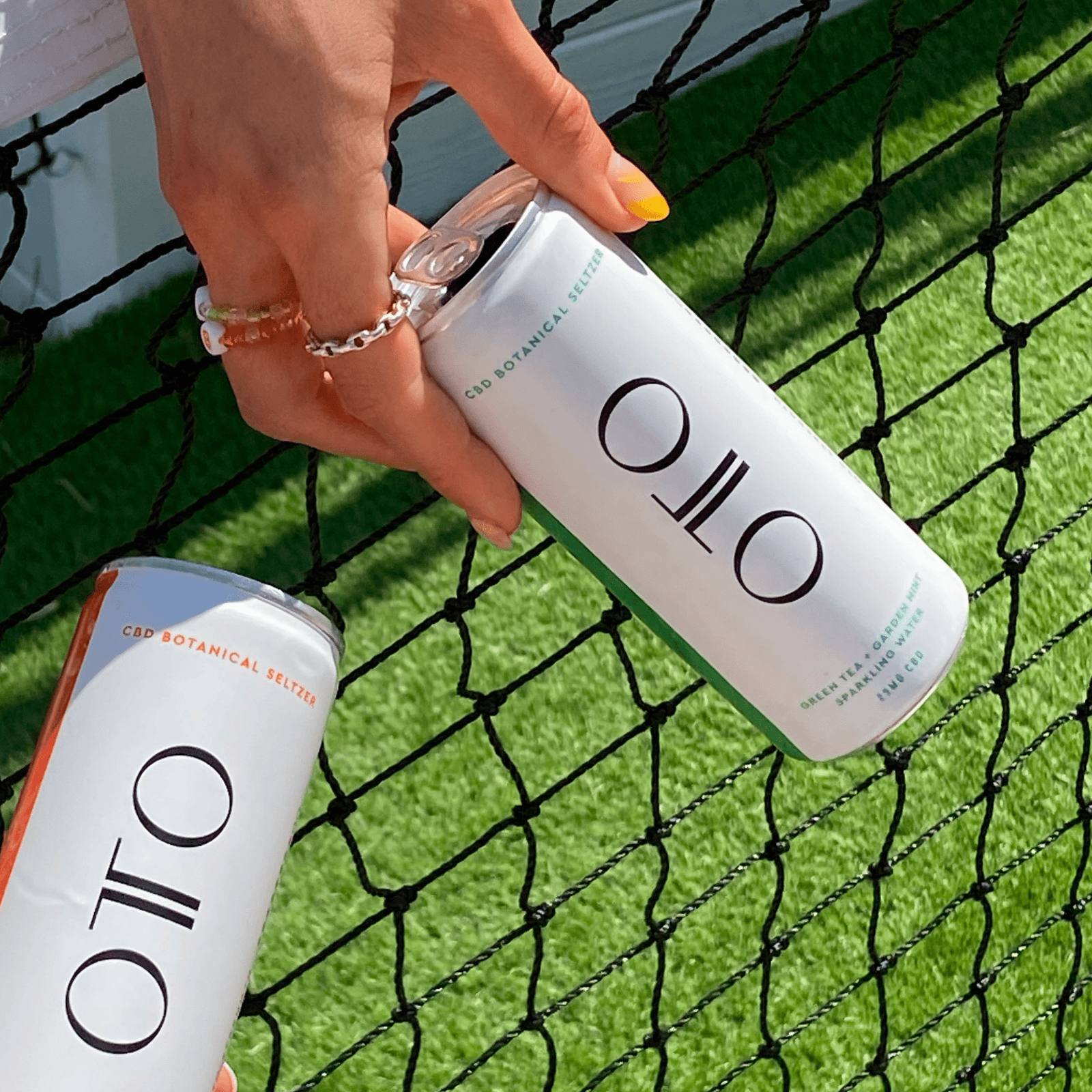 Refresh naturally with Body Green Tea & Garden Mint CBD Seltzer – a calming drink infused with CBD for balance, focus, and stress relief. Shop ReverieLuxe!