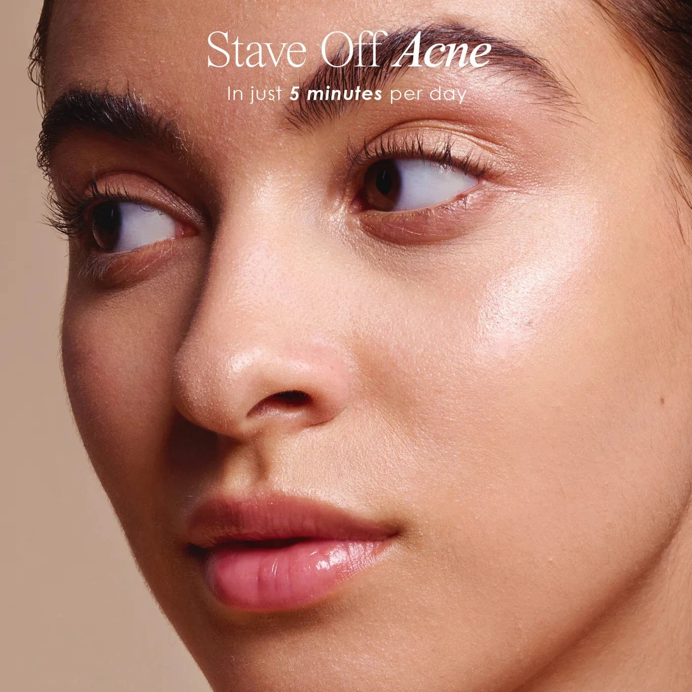 Transform your skincare with the Vana Blackhead Removal Vacuum. Effectively remove blackheads and minimize pores for a clearer complexion at home.